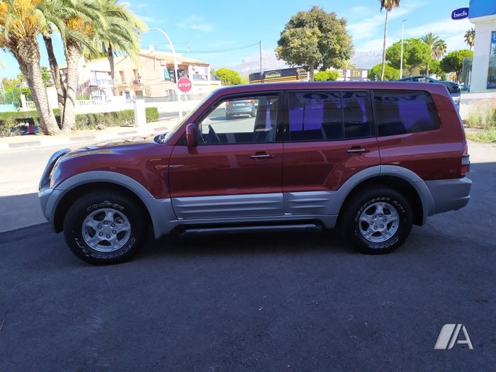 Mitsubishi Montero 2002