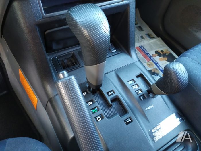 Mitsubishi Montero 2002
