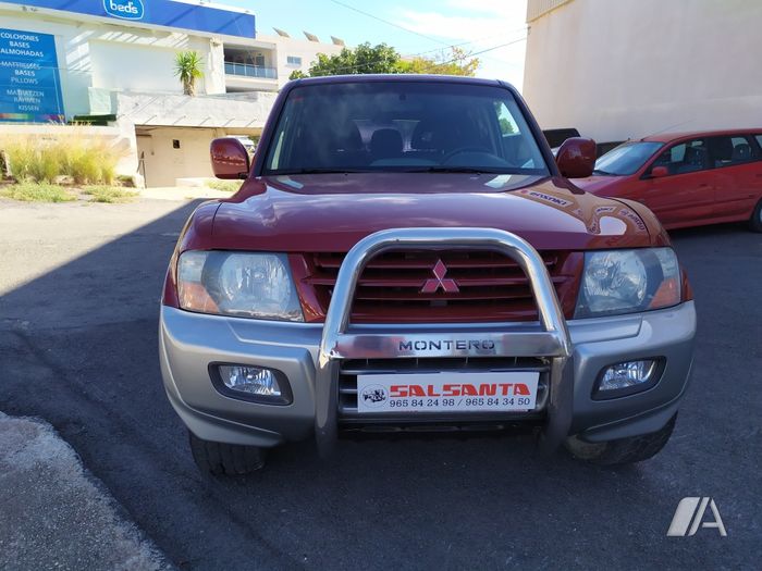 Mitsubishi Montero 2002