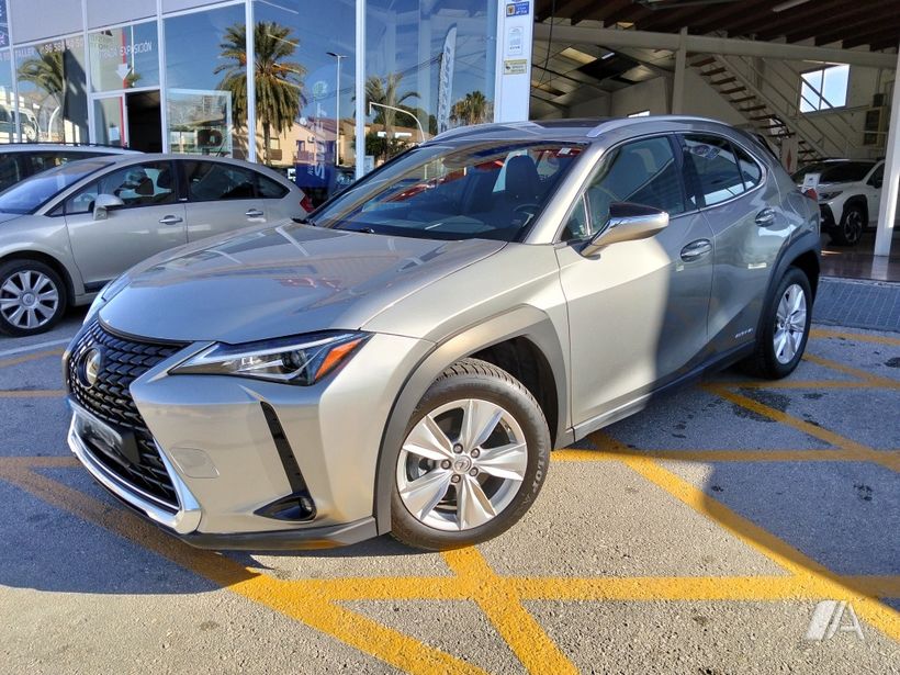 LEXUS UX 250h 2020
