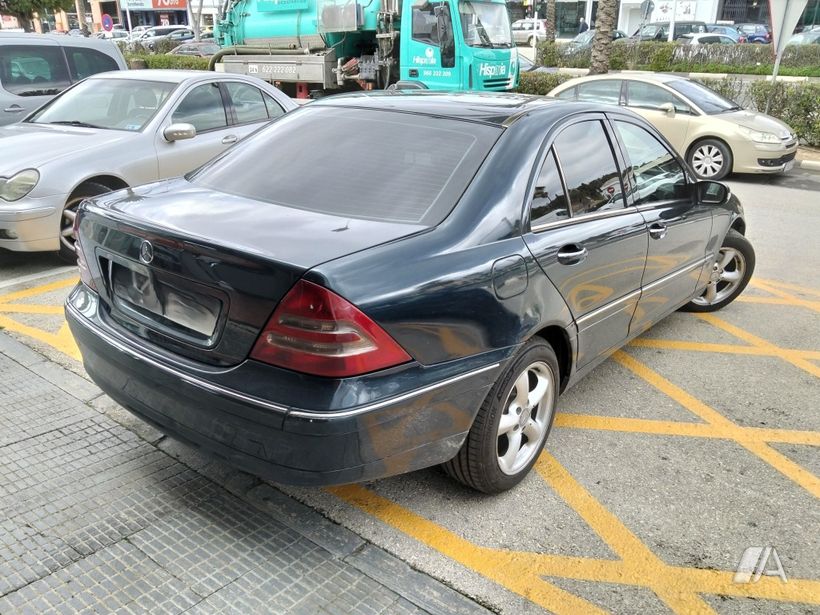 MERCEDES-BENZ Clase C 220