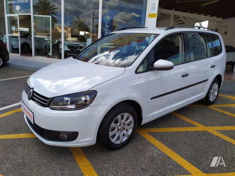 VOLKSWAGEN Touran 1.6TDI Business DSG 105